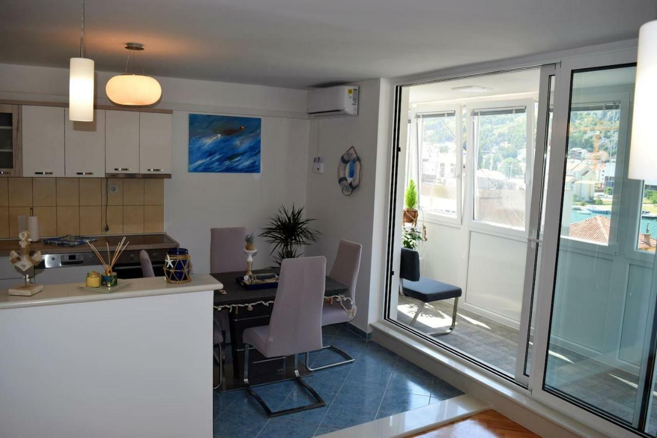 Newly Renovated Apartment "Marin" In The Center! Omis Exterior photo