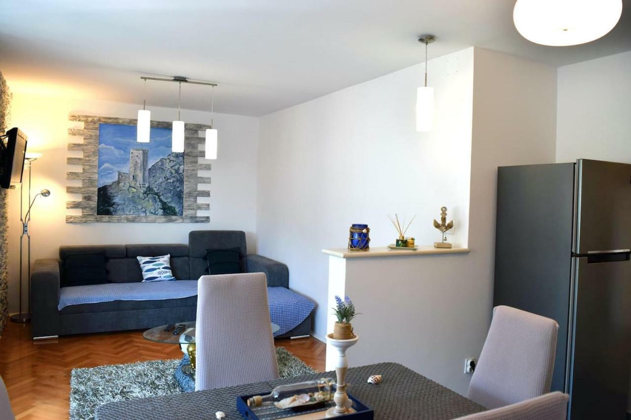 Newly Renovated Apartment "Marin" In The Center! Omis Exterior photo