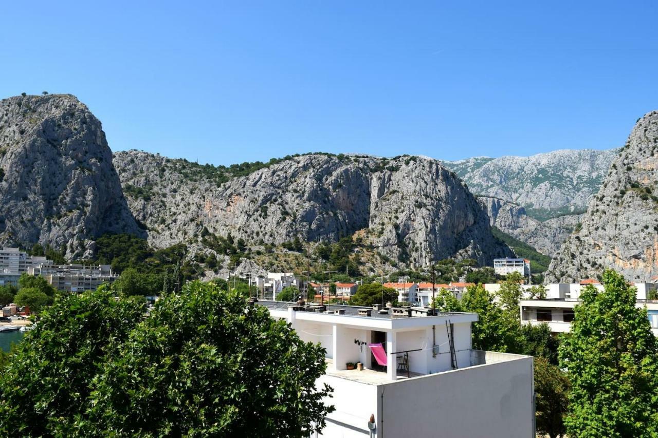 Newly Renovated Apartment "Marin" In The Center! Omis Exterior photo