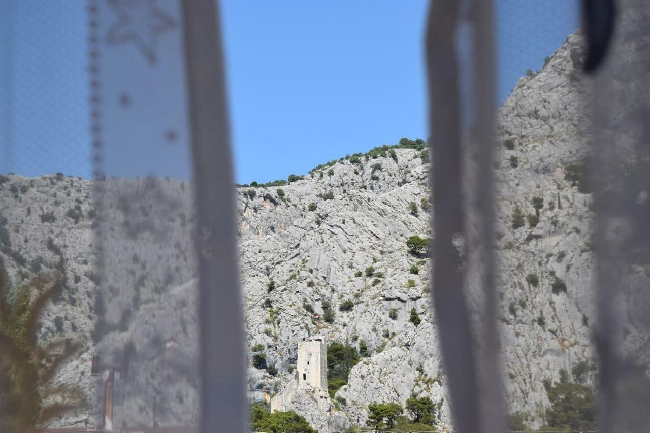 Newly Renovated Apartment "Marin" In The Center! Omis Exterior photo