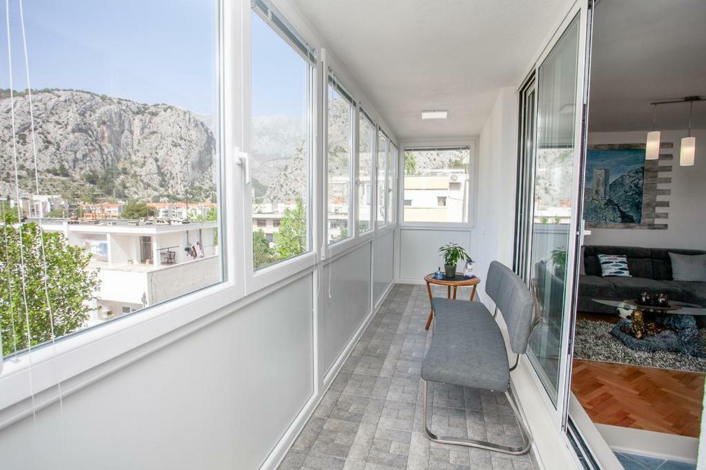 Newly Renovated Apartment "Marin" In The Center! Omis Exterior photo